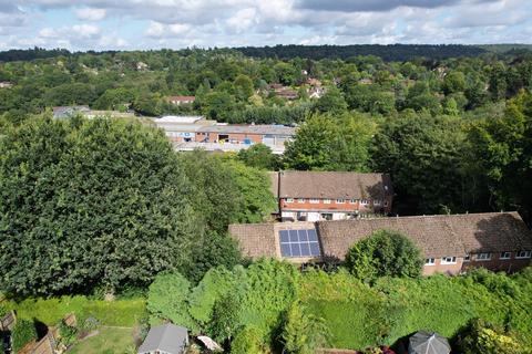 3 bedroom terraced house for sale, Howberry Chase, Haslemere, Surrey, GU27