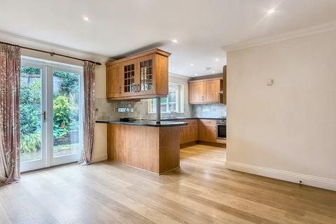 4 bedroom semi-detached house for sale, Hillside Road, Haslemere, Surrey, GU27