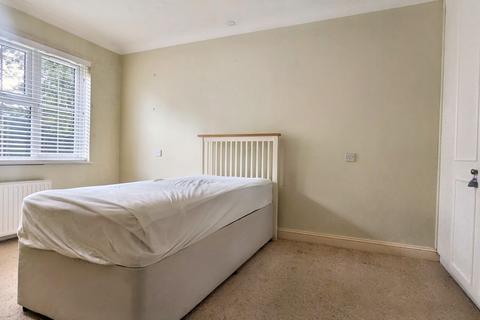 2 bedroom property for sale, Ash Grove, Fernhurst, Haslemere, Surrey, GU27