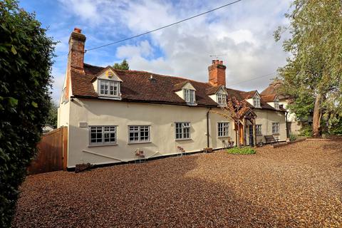 4 bedroom detached house for sale, Gore Lane, Braintree CM77