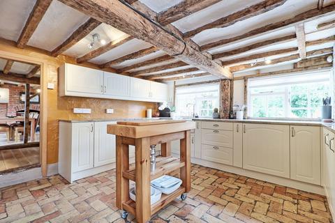 Oak Cottage Gore Lane, Rayne, Braintree, CM77 6TU