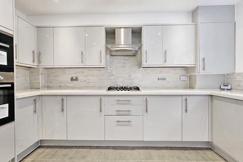undefined, West Street, Haslemere, Surrey, GU27