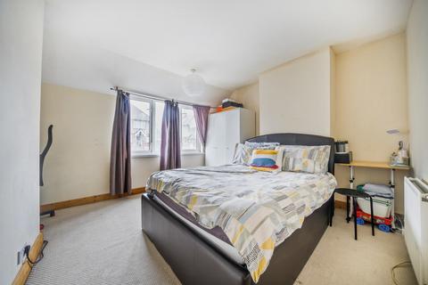 43 Vine Road, Southampton, SO16 5TB