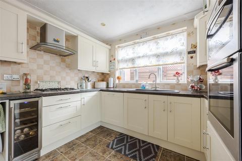 3 bedroom detached house for sale, The Dales, Scunthorpe