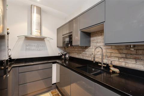 3 bedroom apartment for sale, Roland Gardens, South Kensington, SW7