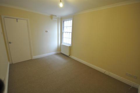 1 bedroom flat to rent, Clarence Square Cheltenham