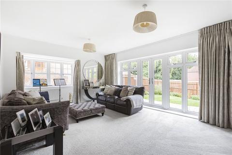 3 bedroom detached house for sale, Reeves Court, Welwyn, AL6