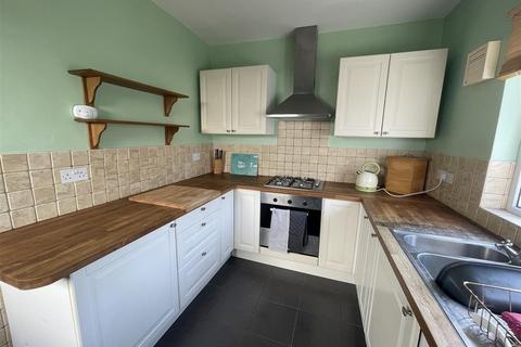 1 bedroom in a house share to rent, Moorland Road, Splott, Cardiff