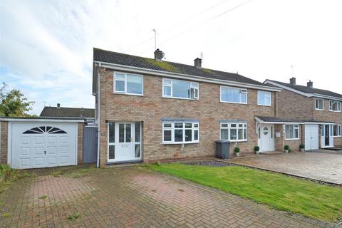 3 bedroom semi-detached house for sale, Ashford Drive, Heath Farm, Shrewsbury