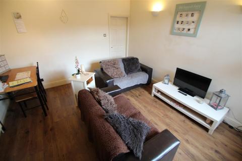 1 bedroom apartment to rent, Grimthorpe Street, Headingley, Leeds, LS6 3JU