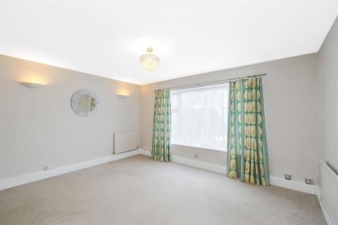 2 bedroom flat for sale, New Wanstead, Wanstead