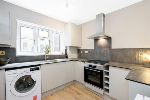 2 bedroom flat for sale, New Wanstead, Wanstead