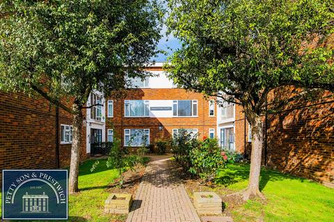 2 bedroom flat for sale, New Wanstead, Wanstead