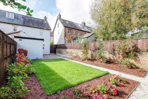 3 bedroom end of terrace house for sale, Damory Street, Blandford Forum