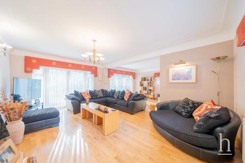 4 bedroom detached house for sale, Upton Road, Prenton CH43