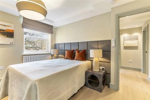 3 bedroom flat for sale, St. Johns Wood Park, St Johns Wood, NW8