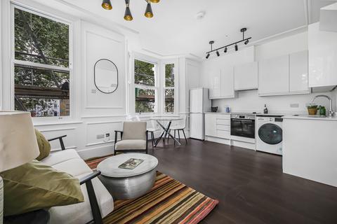 1 bedroom flat to rent, Crondace Road, London SW6