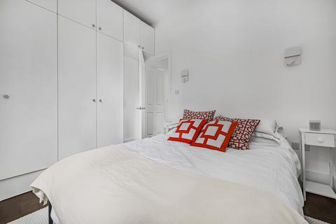 1 bedroom flat to rent, Crondace Road, London SW6