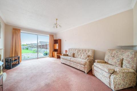 3 bedroom bungalow for sale, High View, Bedford