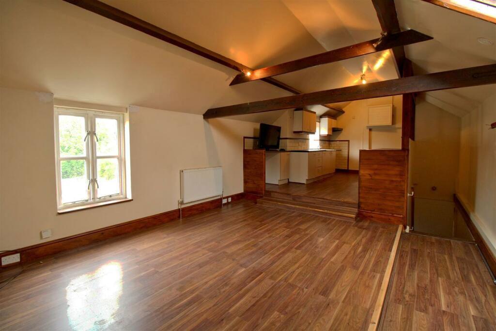 Manor Road, Dersingham, King's Lynn... 2 bed flat for sale £120,000