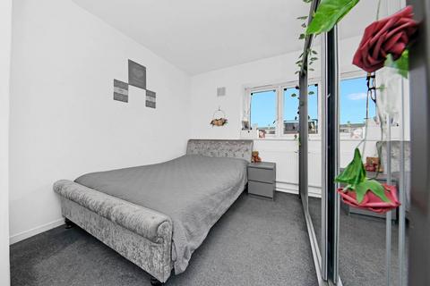 1 bedroom flat for sale, Bredel House, Limehouse, London, E14