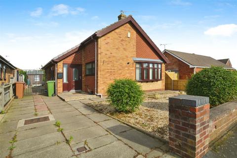 2 bedroom detached bungalow for sale, Ingleby Road, Messingham