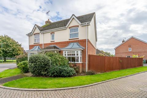 4 bedroom detached house for sale, Lime Avenue, Westergate, Chichester