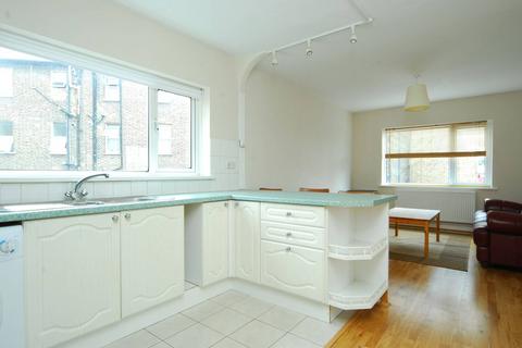 3 bedroom flat to rent, Argyle Road, West Ealing, London, W13