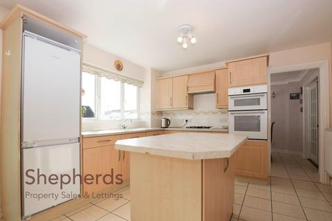2 Hobby Horse Close, Cheshunt, Waltham Cross, EN7 6UL