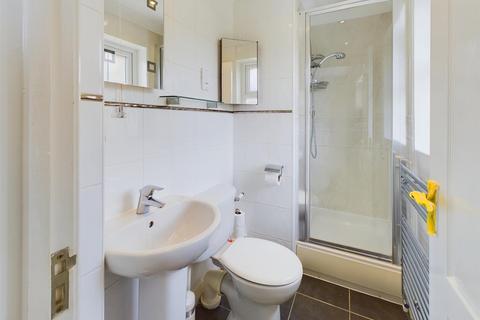 13 Birch Close, Buxton, SK17 6FE