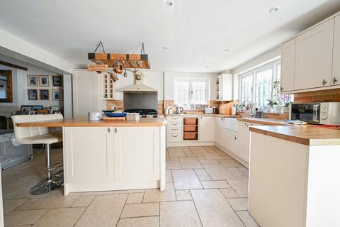 4 bedroom country house for sale, St Michaels Road, Verwood, BH31