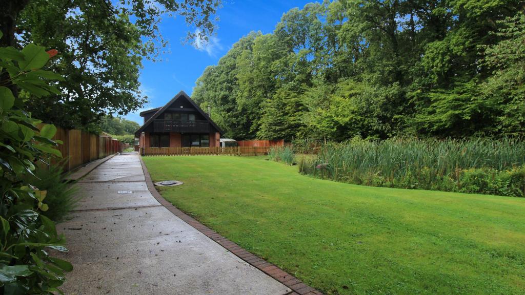 church-lane-shadoxhurst-tn26-5-bed-detached-house-to-rent-3-500-pcm