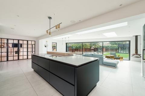 5 bedroom detached house for sale, Widworthy Hayes, Hutton, Brentwood, CM13