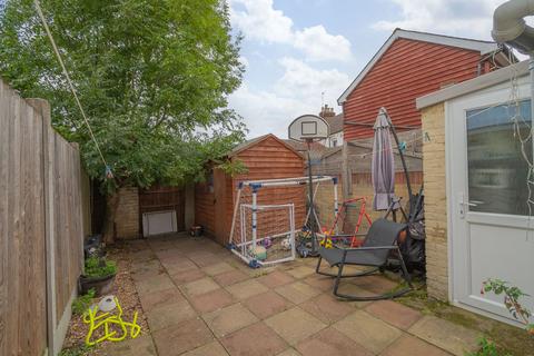 3 bedroom terraced house for sale, Boundary Road, Ramsgate, CT11