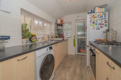 14 Boundary Road, Ramsgate, CT11 7NG
