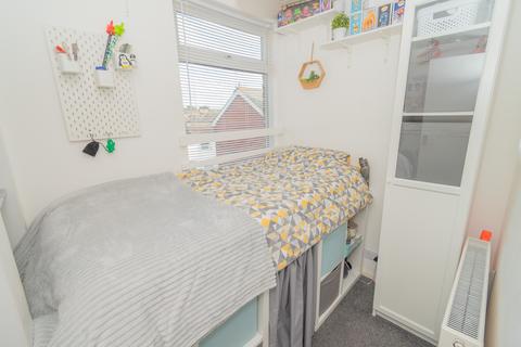 14 Boundary Road, Ramsgate, CT11 7NG