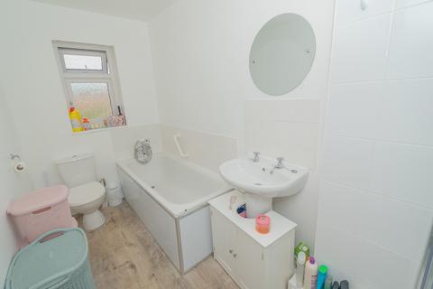 14 Boundary Road, Ramsgate, CT11 7NG