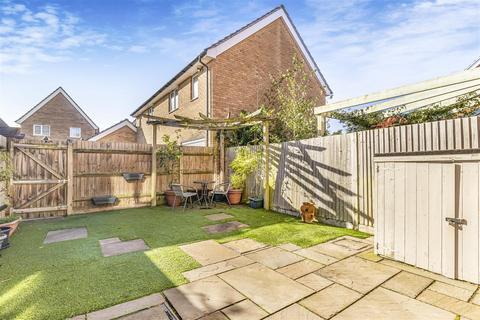 3 bedroom terraced house for sale, Yarrow Walk, Red Lodge IP28