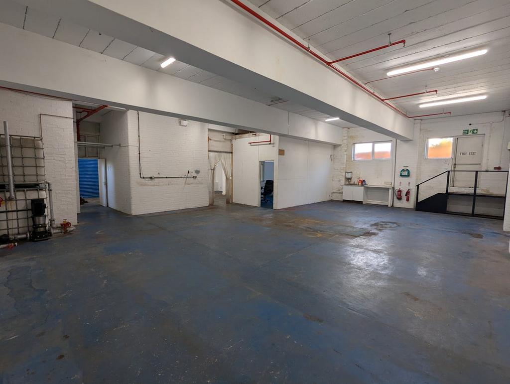 PXL 20241004 072215068.jpg