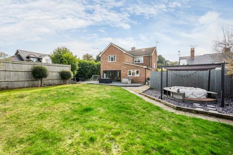 4 bedroom detached house for sale, Chavey Down Road, Winkfield Row, Bracknell