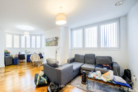 2 bedroom flat for sale, Metropolitan House, 1 Hagley Road, Birmingham, B16