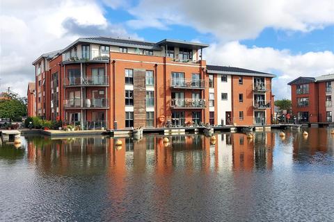 2 bedroom flat for sale, River View, Larch Way, Stourport-On-Severn