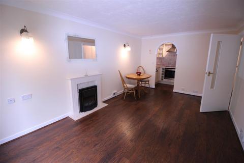 1 bedroom flat for sale, Robinsbridge Road, Coggeshall