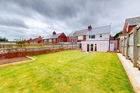 2 bedroom semi-detached house for sale, Highfield Drive, South Shields