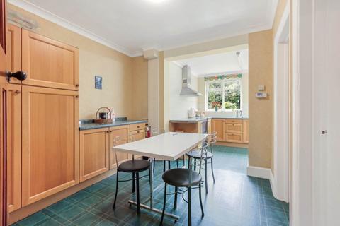 4 bedroom semi-detached house for sale, Friars Avenue, London