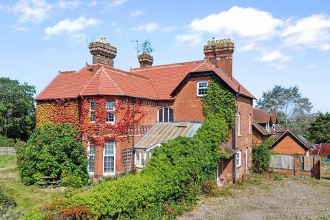 12 bedroom detached house for sale, Mythe Road, Tewkesbury, Gloucestershire, GL20