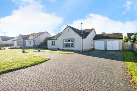 4 bedroom bungalow for sale, School Brae, Croy IV2