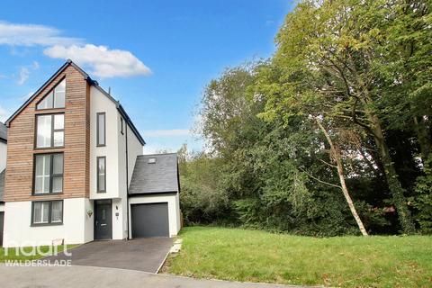 4 bedroom detached house for sale, Springate Close, Chatham