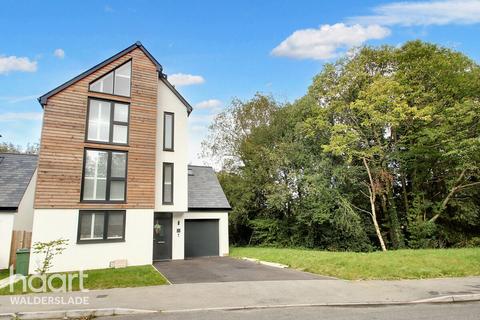 4 bedroom detached house for sale, Springate Close, Chatham