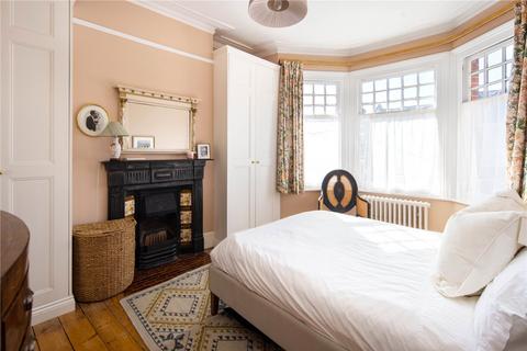 4 bedroom terraced house for sale, Alcester Crescent, Upper Clapton, London, E5